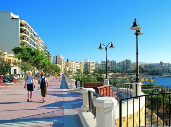 Stunning 2Br Holiday Penthouse In Central Sliema Dış mekan fotoğraf